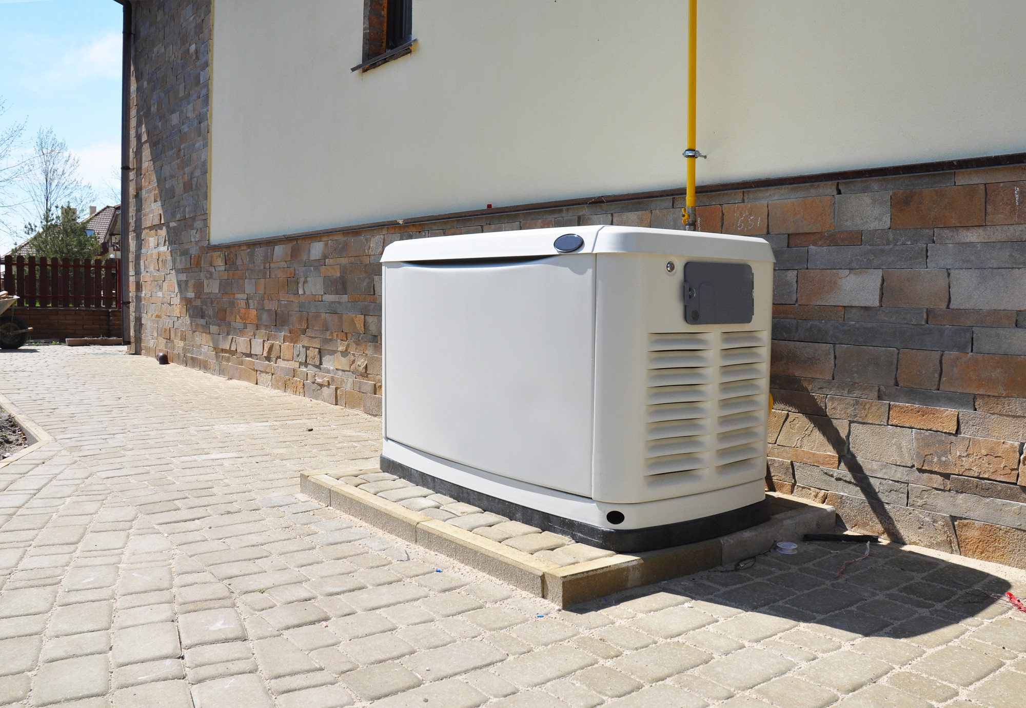 4 Tips on Buying Backup Generators for Your Home