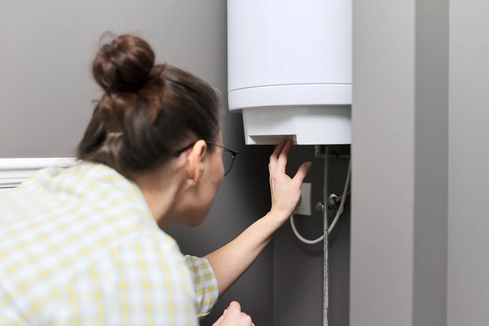 How to Tell If It’s Time to Replace Your Water Heater
